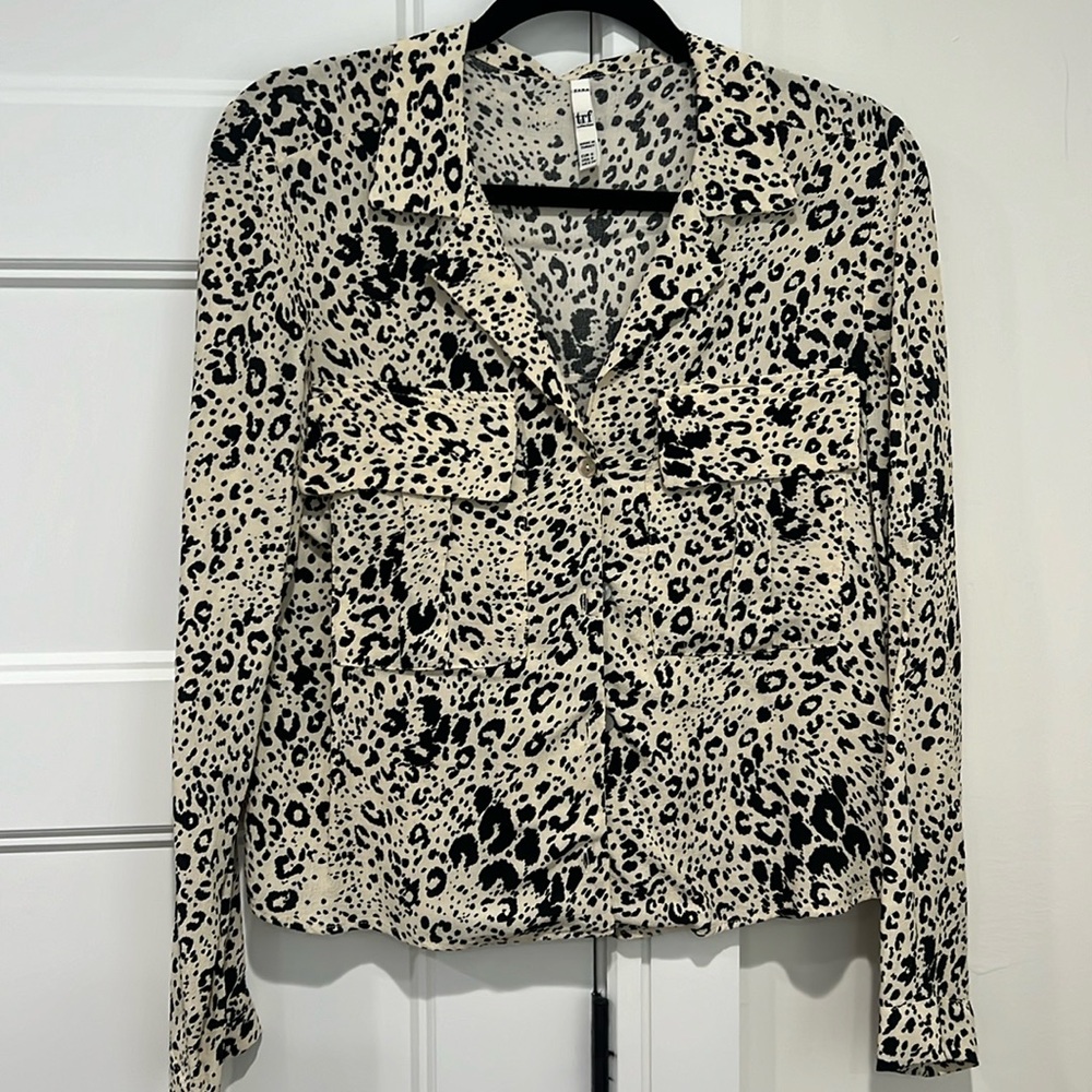 Zara Leopard Print Long Sleeve Blouse (S)
